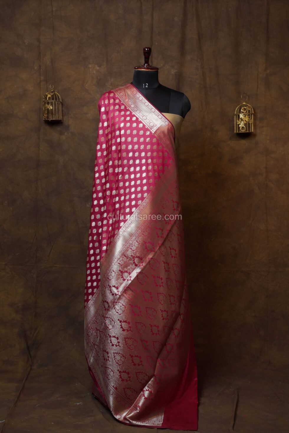 Dark pink banarasi silk paudi Saree with Floral buti motifs border