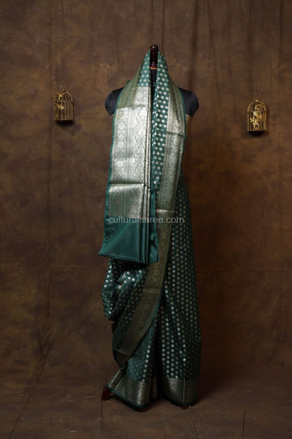 Pine Green Banarasi Silk Paudi Saree with floral Boder