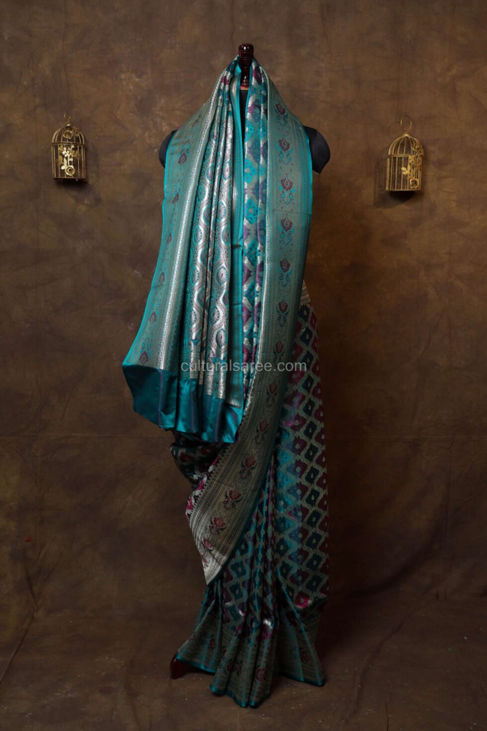 Majestic Peacock Blue banarasi rang kart silk saree with silver silver border