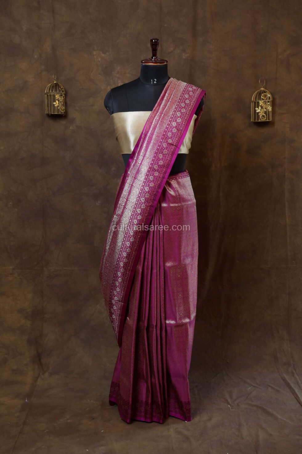 Dark pink Tanchoi Banarasi saree