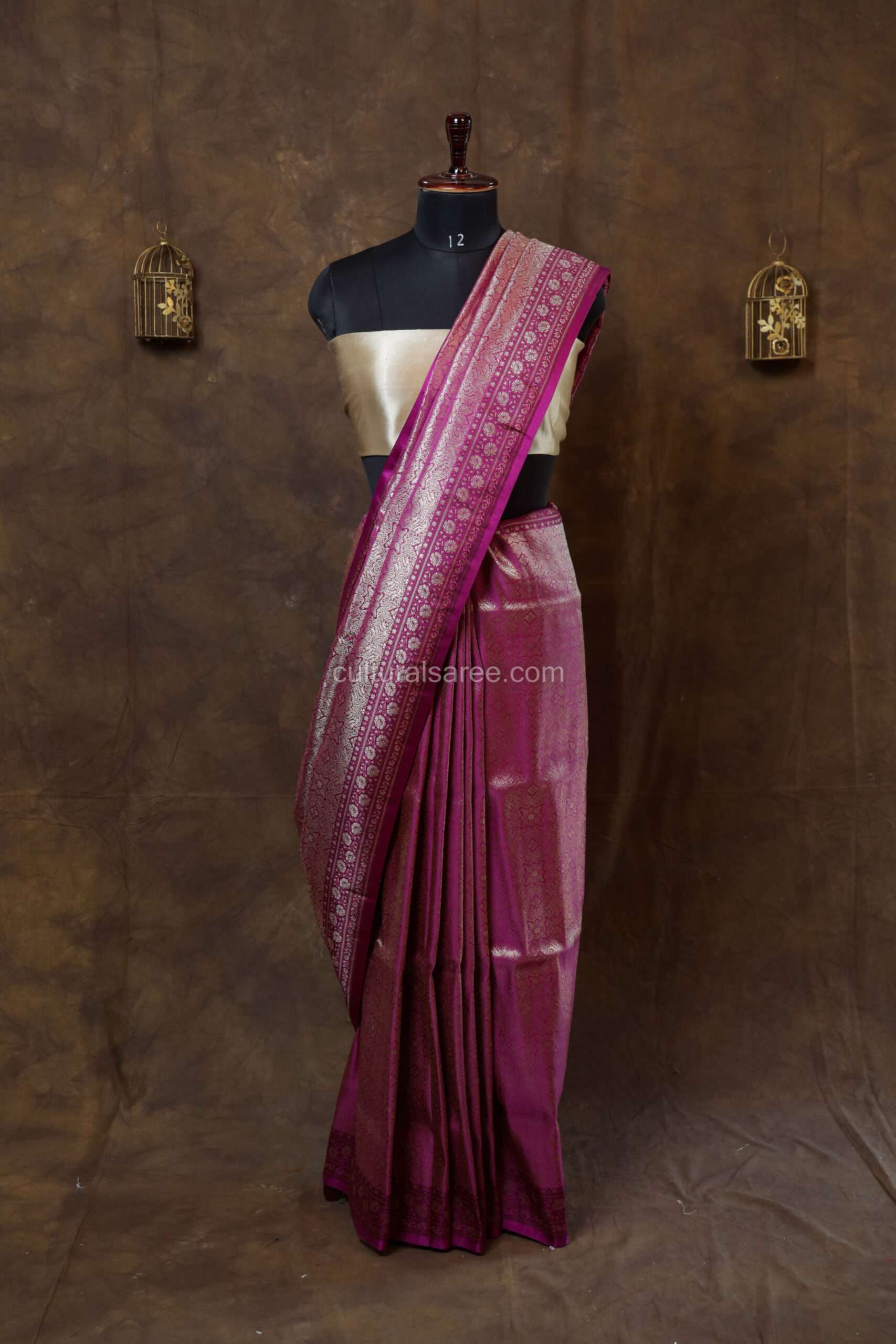 Dark pink Tanchoi Banarasi saree