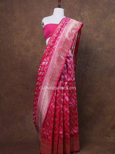 Rani Color Banarasi Handloom Pure Silk Saree With Bagula Buta