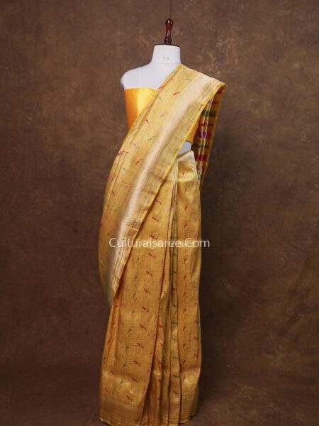 Royal Yellow Banrasi Handloom Squirel & Birrd Motif saree